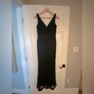 Black Lace Montage Size 4 Gown